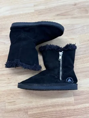 Airwalk Size 9 Boots - Prim Cozy Boot