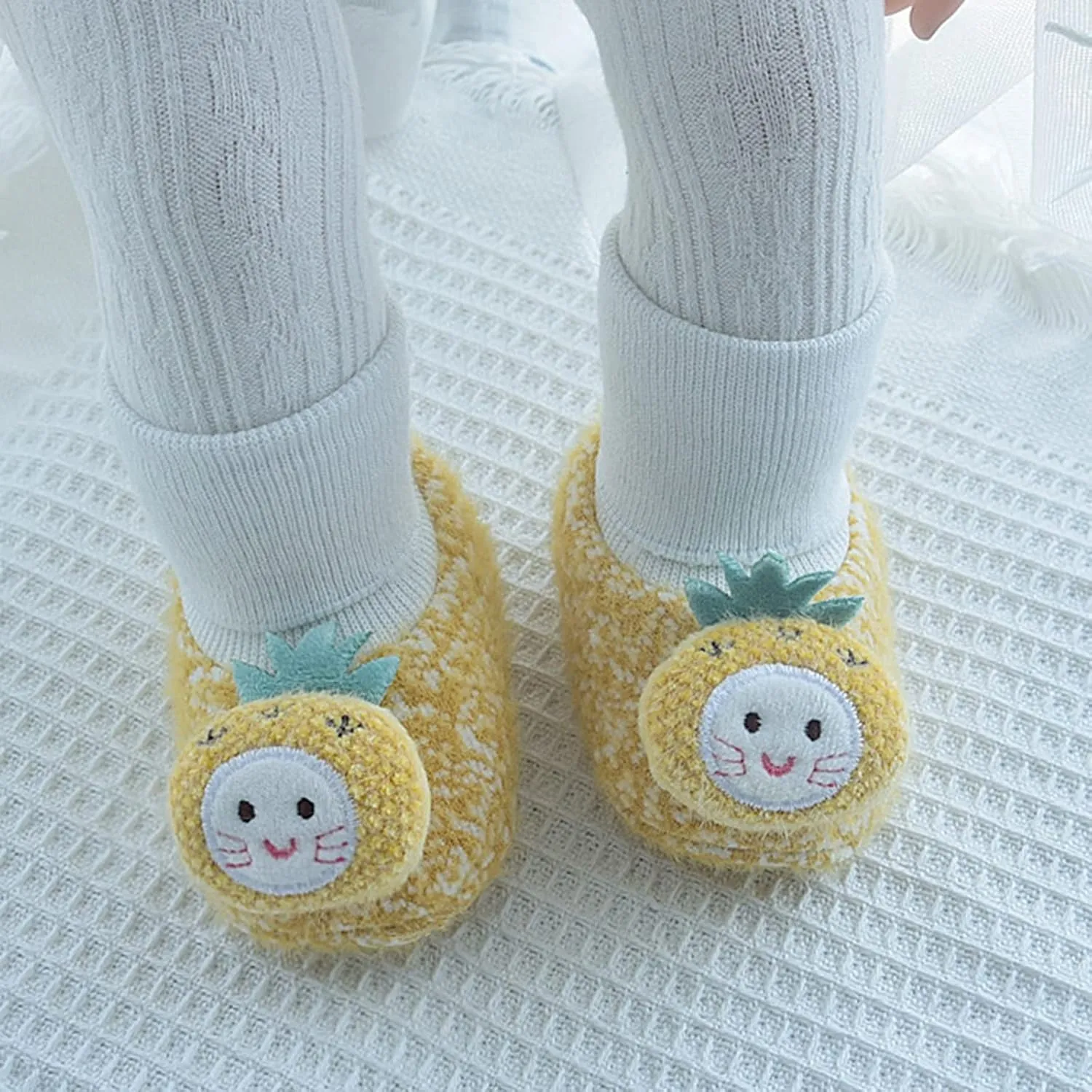 Baby Toddler Shoes Cotton Shoes Plus Velvet Thick Warm Soft Soled Shoes Cute Do Flexible Shoes for (Yellow, 6-12 Months)