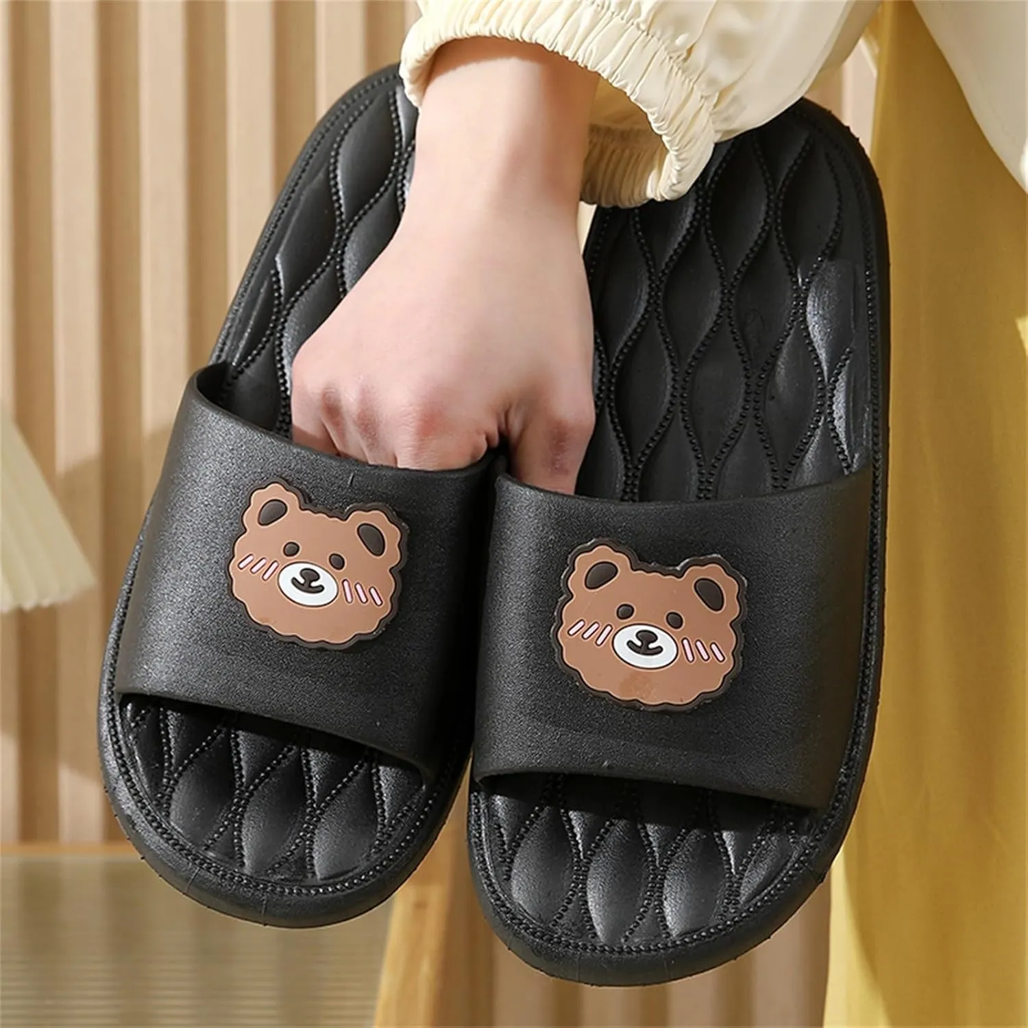 Bath Slippers Women's Slippers with Arch Support Ultra Comfort Non-Slip Shower Sandals Indoor and Outdoor