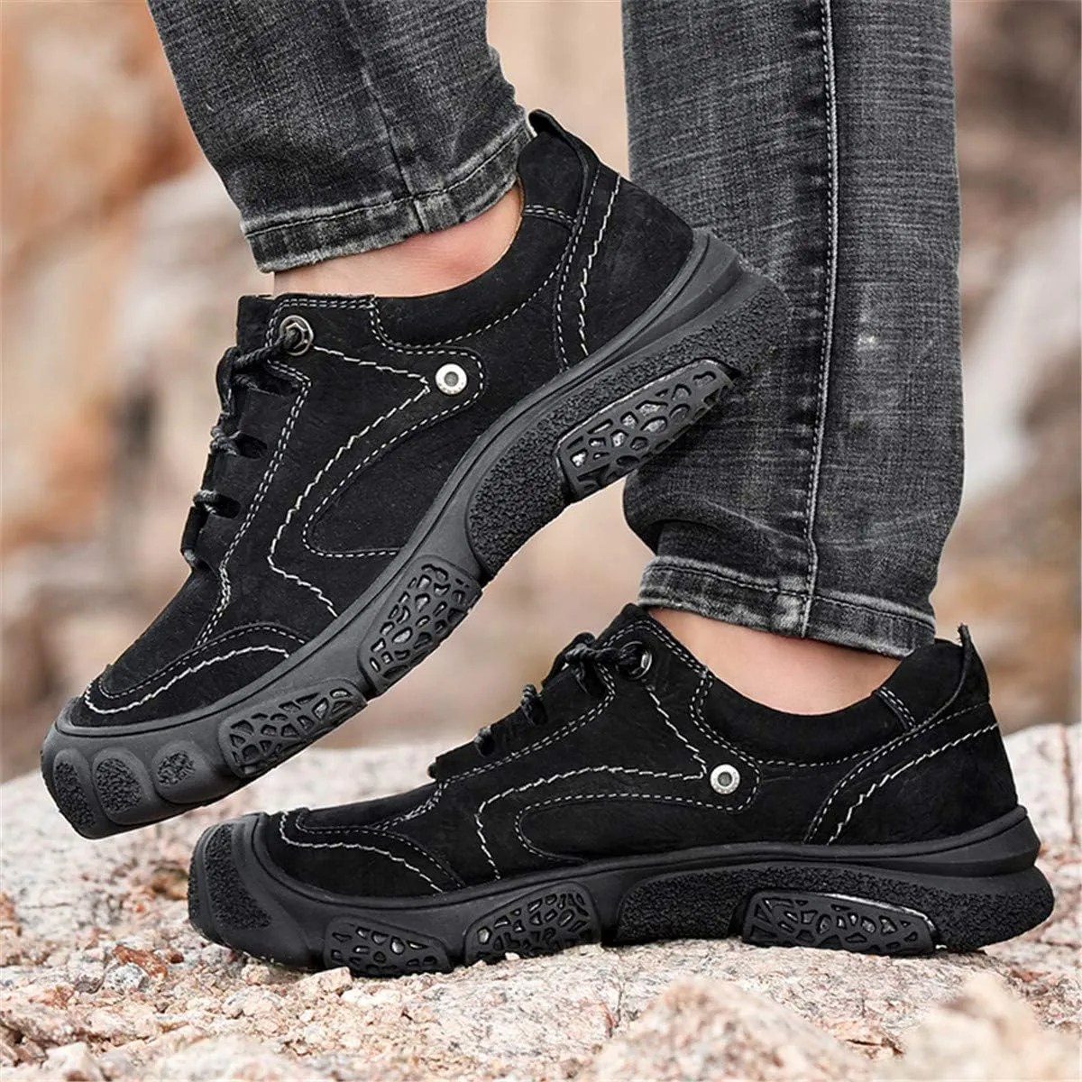 ChicWind Men's Hand Stitching Breathable Hiking Shoes Casual Lace-Up Outdoor Trekking Sneakers