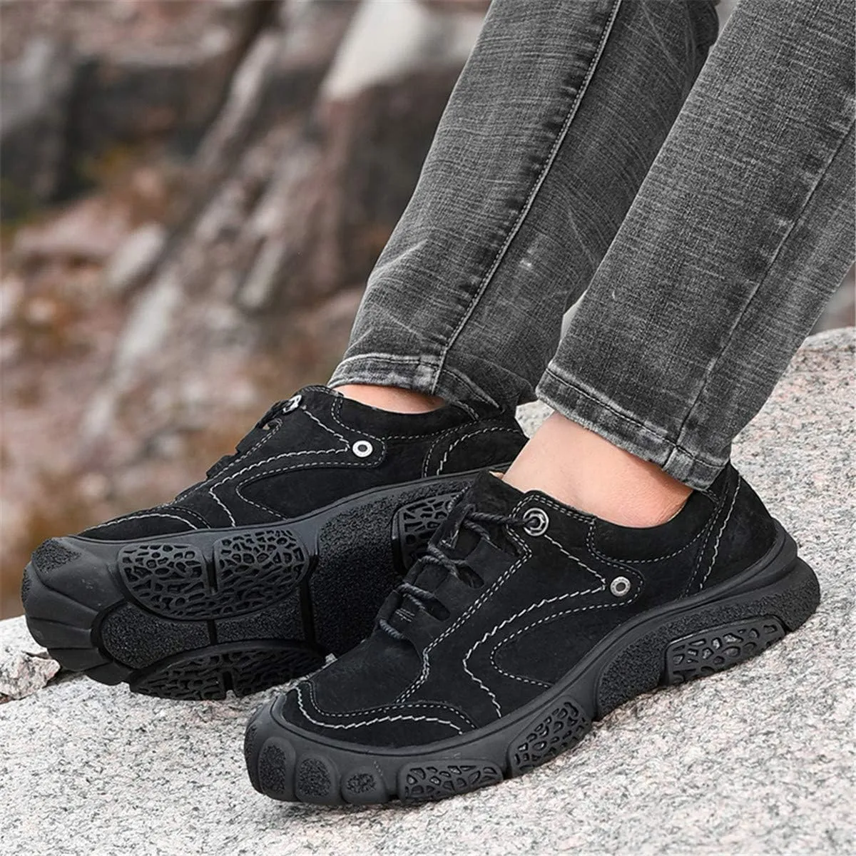 ChicWind Men's Hand Stitching Breathable Hiking Shoes Casual Lace-Up Outdoor Trekking Sneakers