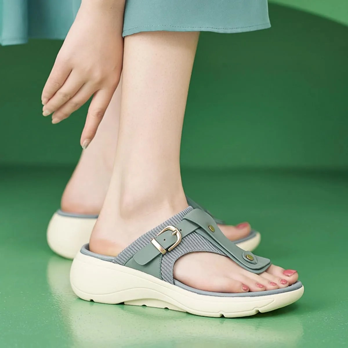 Ciuyurra Women Comfy Flat Slide Sandals