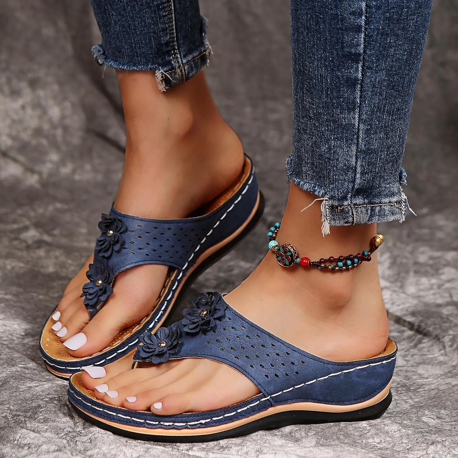 Eduavar Orthopedic Sandals for Women, Womens Sandals Comfy Flip Flops Sandal Anti-Slip Breathable Ankle Strap Sandals