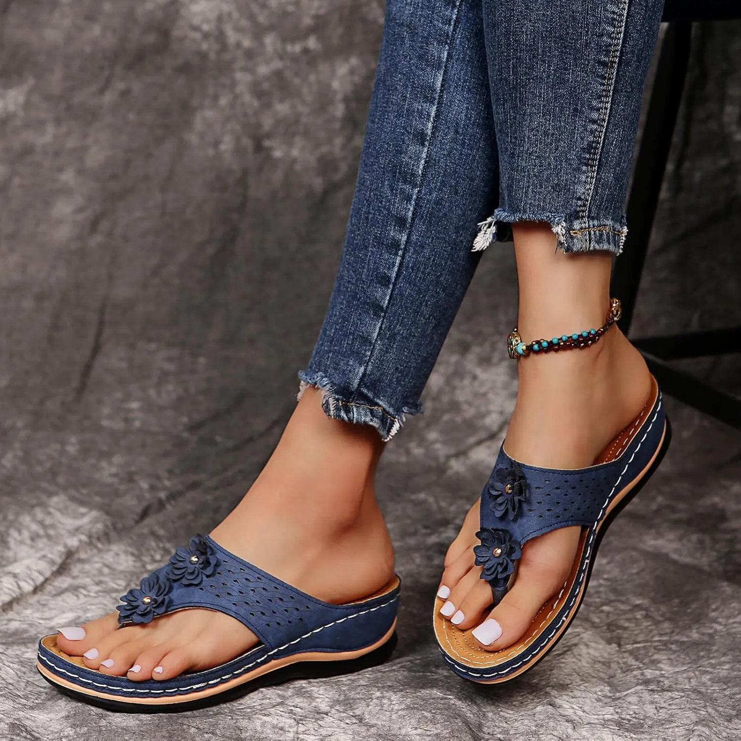 Eduavar Orthopedic Sandals for Women, Womens Sandals Comfy Flip Flops Sandal Anti-Slip Breathable Ankle Strap Sandals