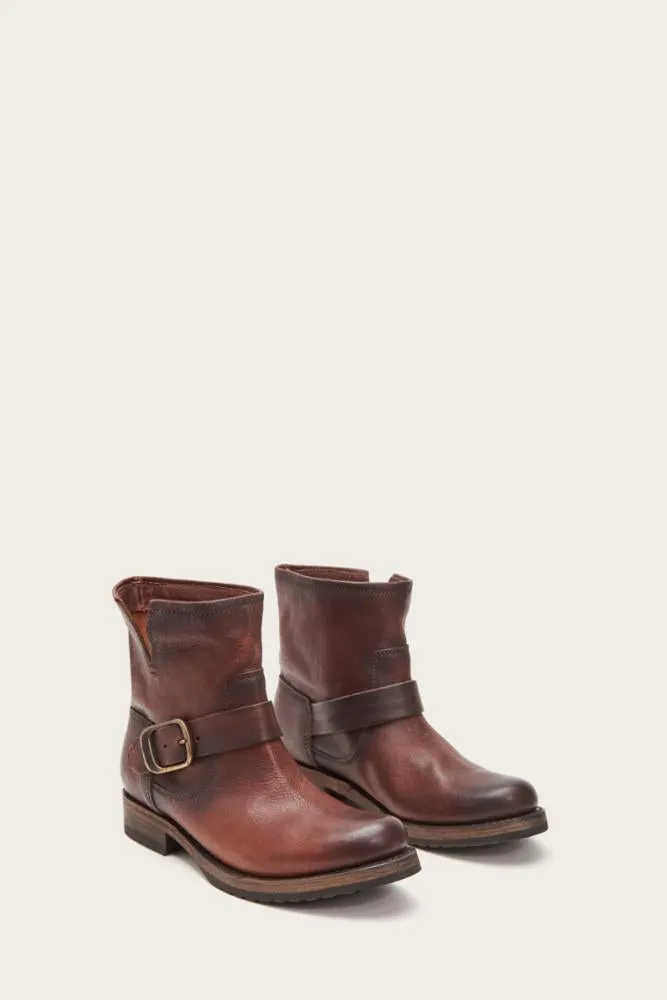 Frye  Women's 70544 Brown M