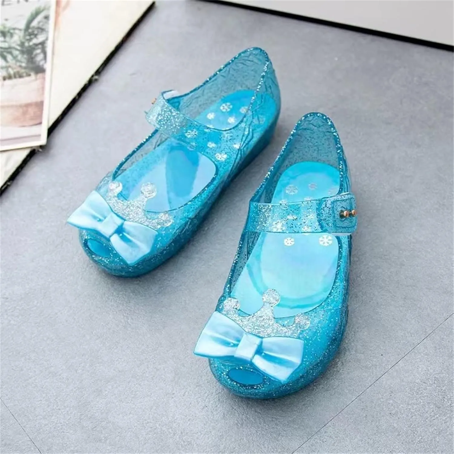 Girls Canvas Shoes Girls Shoes Crown Flash Diamond Crystal Soft Sole Non Slip Sandals Neutral Toddler Sneakers