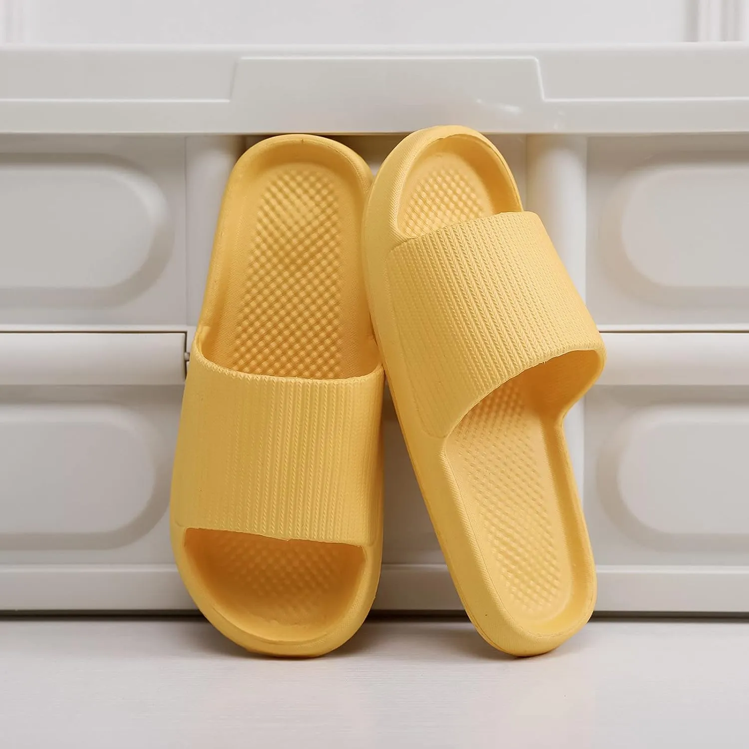 Indoor Slippers Slippers with Arch Support for Women Ultra Comfort Non-Slip Shower Sandals Indoor and Outdoor