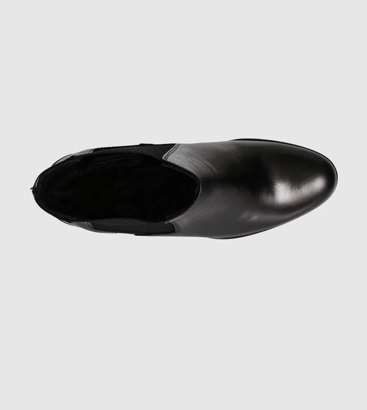 Jerry Basics Ankle Boots by Beau Coops