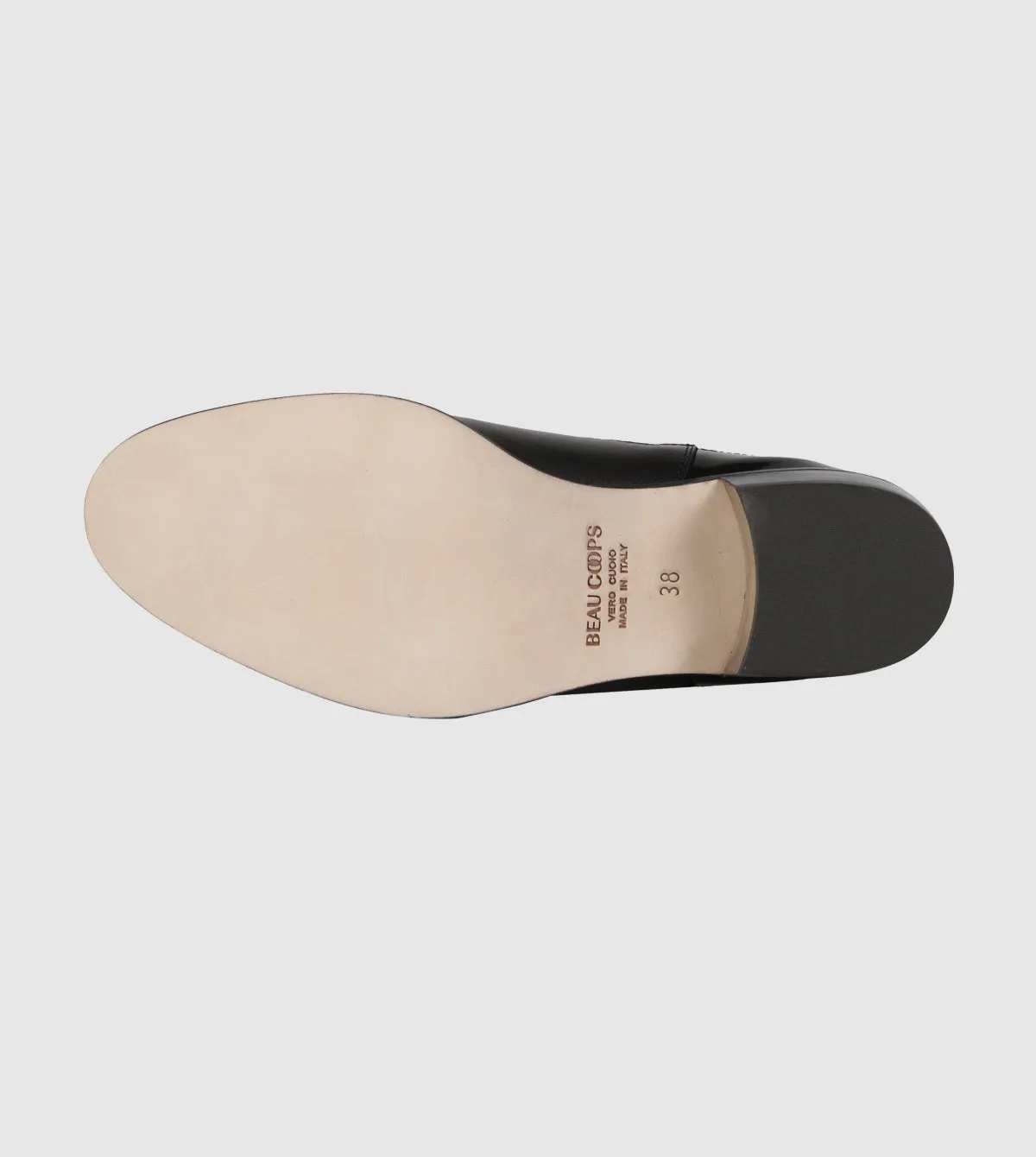 Jerry Basics Ankle Boots by Beau Coops
