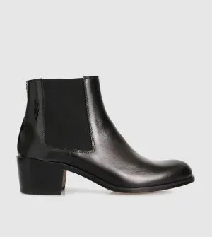 Jerry Basics Ankle Boots by Beau Coops