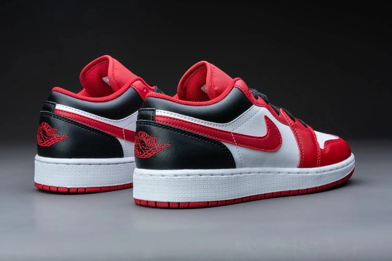 Nike Unisex-Child Modern