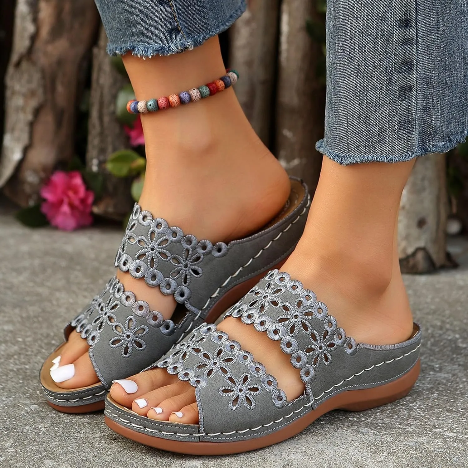Orthopedic Sandals for Women Arch Support Flats Sandals Dressy Comfortable Cute Slippers White Low Heel Dress Shoes2