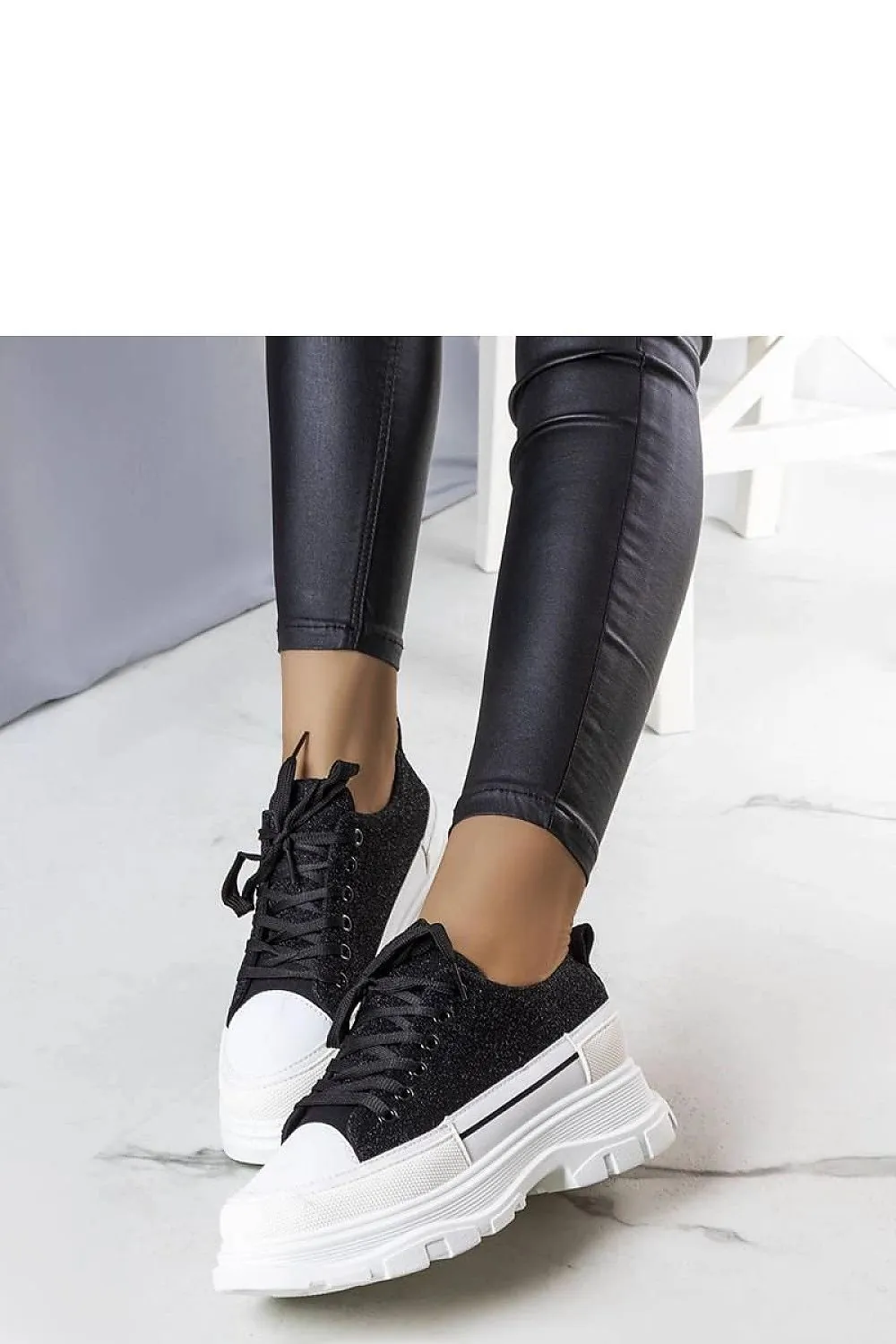 Sneakers model 207195 Solea