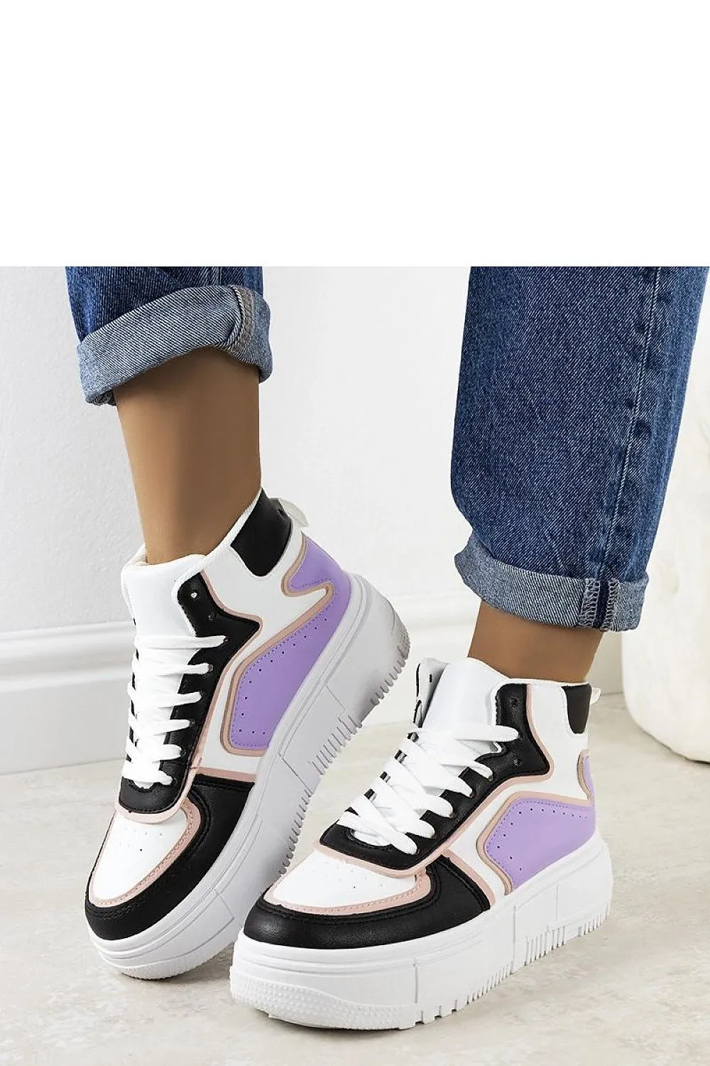 Sneakers model 208025 Solea