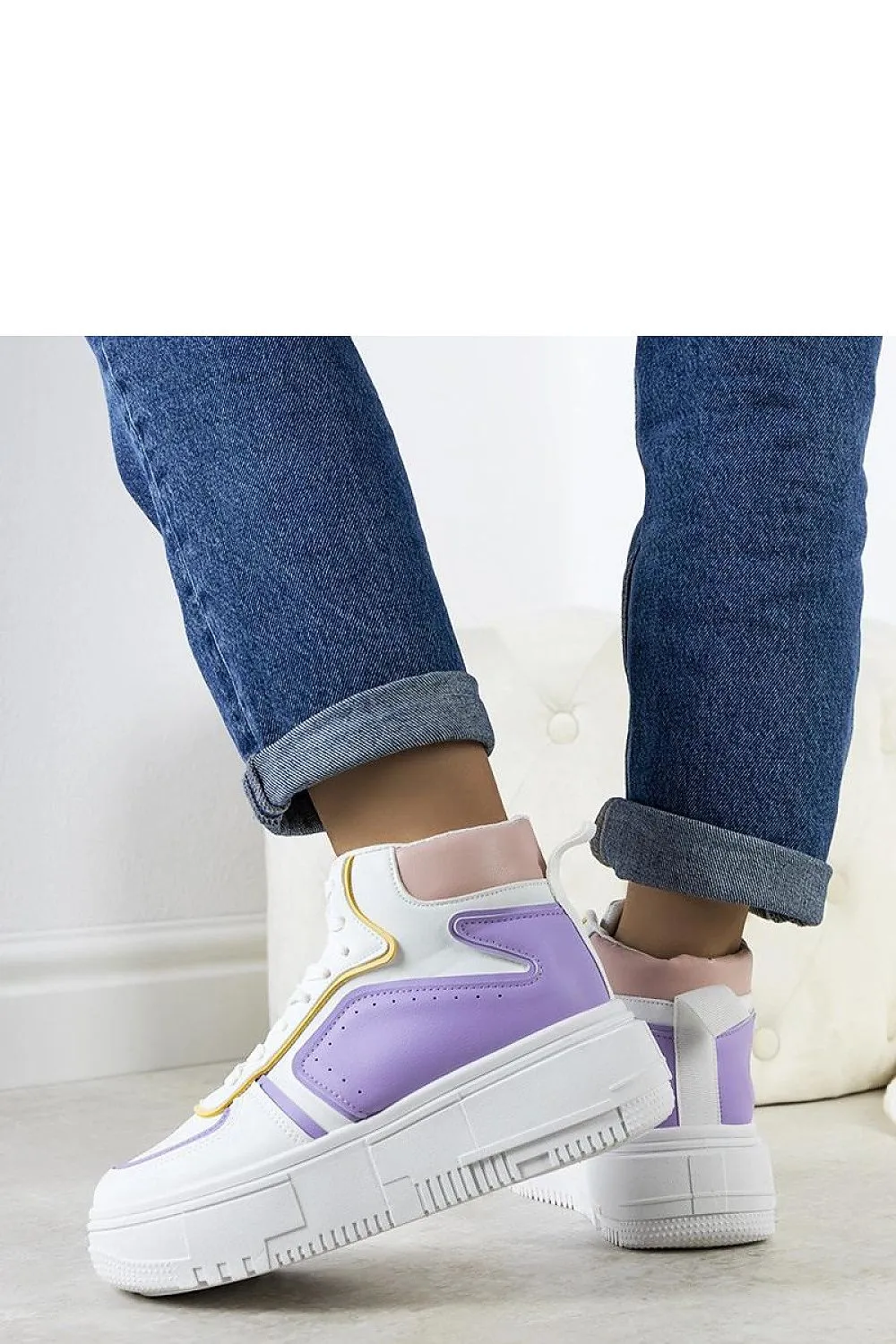 Sneakers model 208025 Solea