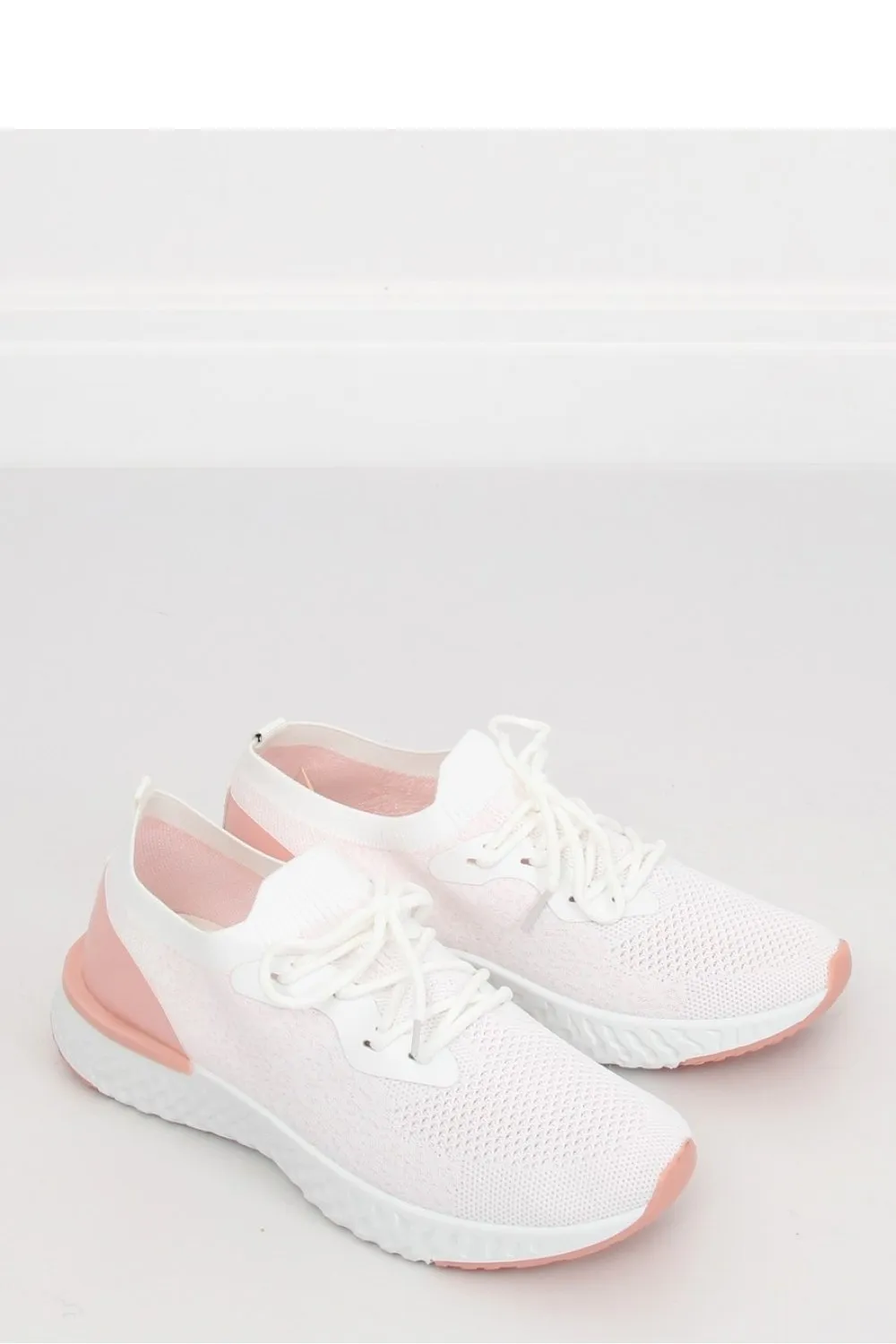 Sport Shoes model 128320 Inello