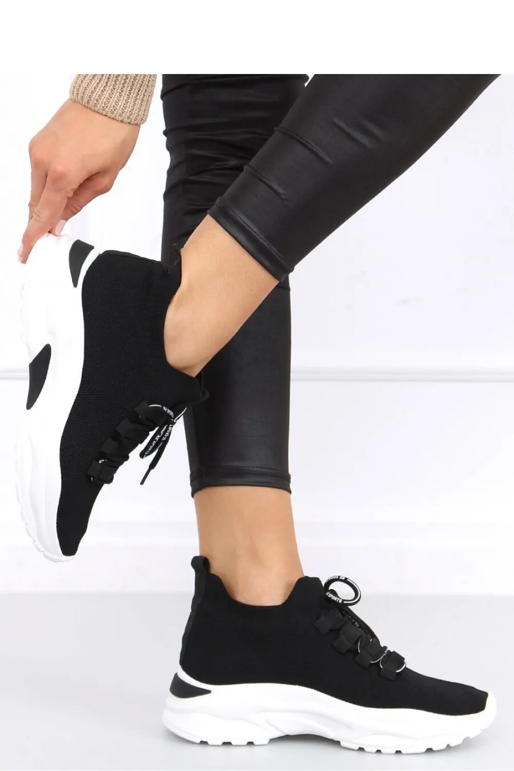 Sport Shoes model 161987 Inello