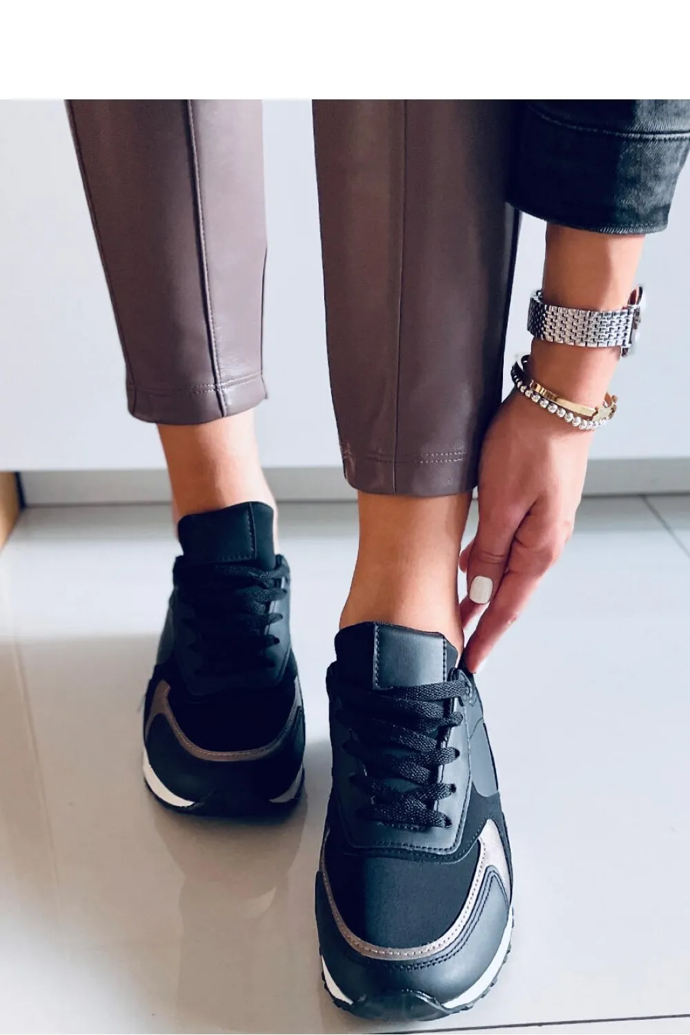 Sport Shoes model 170613 Inello