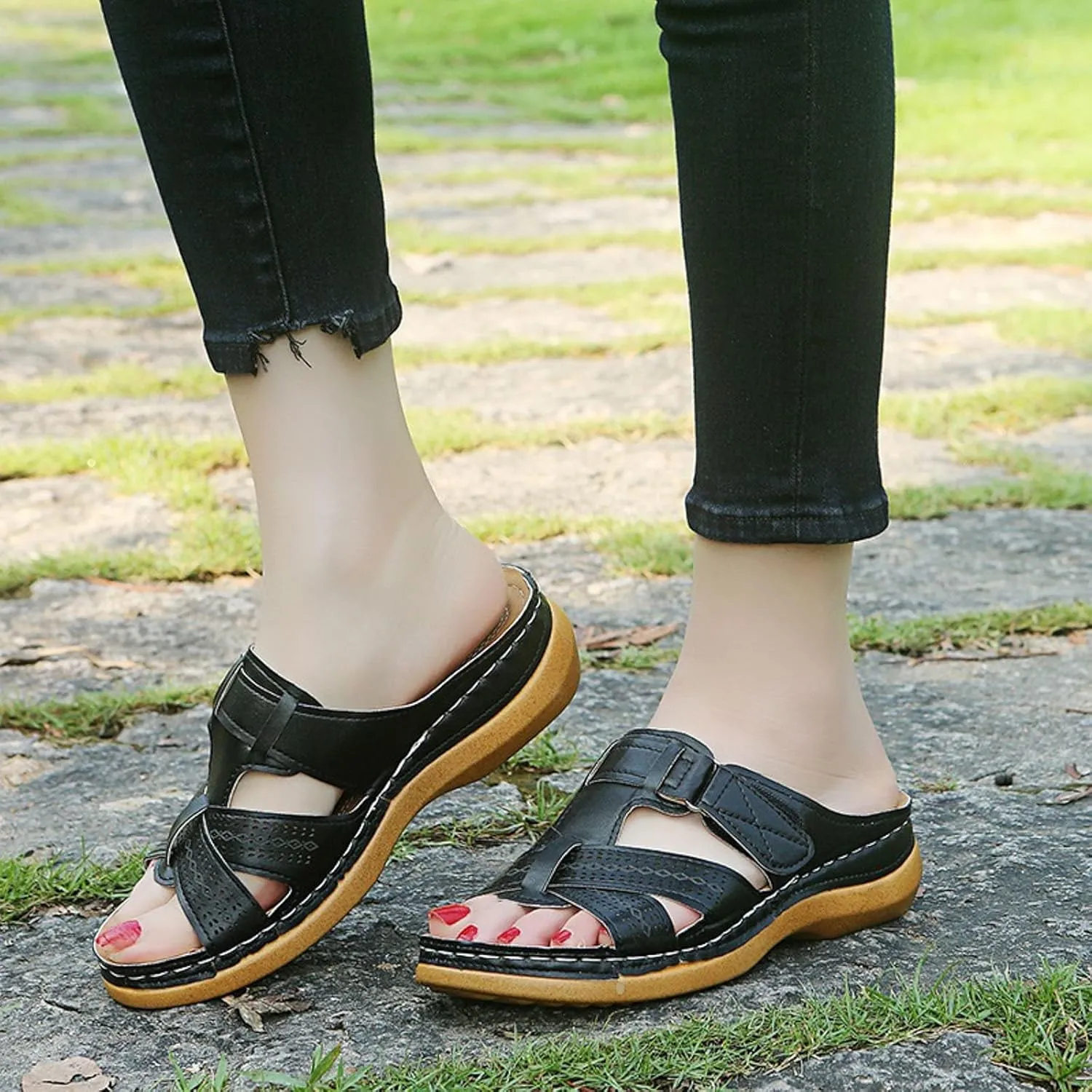 SuanlaTDS Orthopedic Sandals for Women Summer Comfortable Wedge Platform Walking Sandals with Arch Support Casual Outdoor Flat Open Toe Low Heels Wedges Slip On Slide Sandals Slippers
