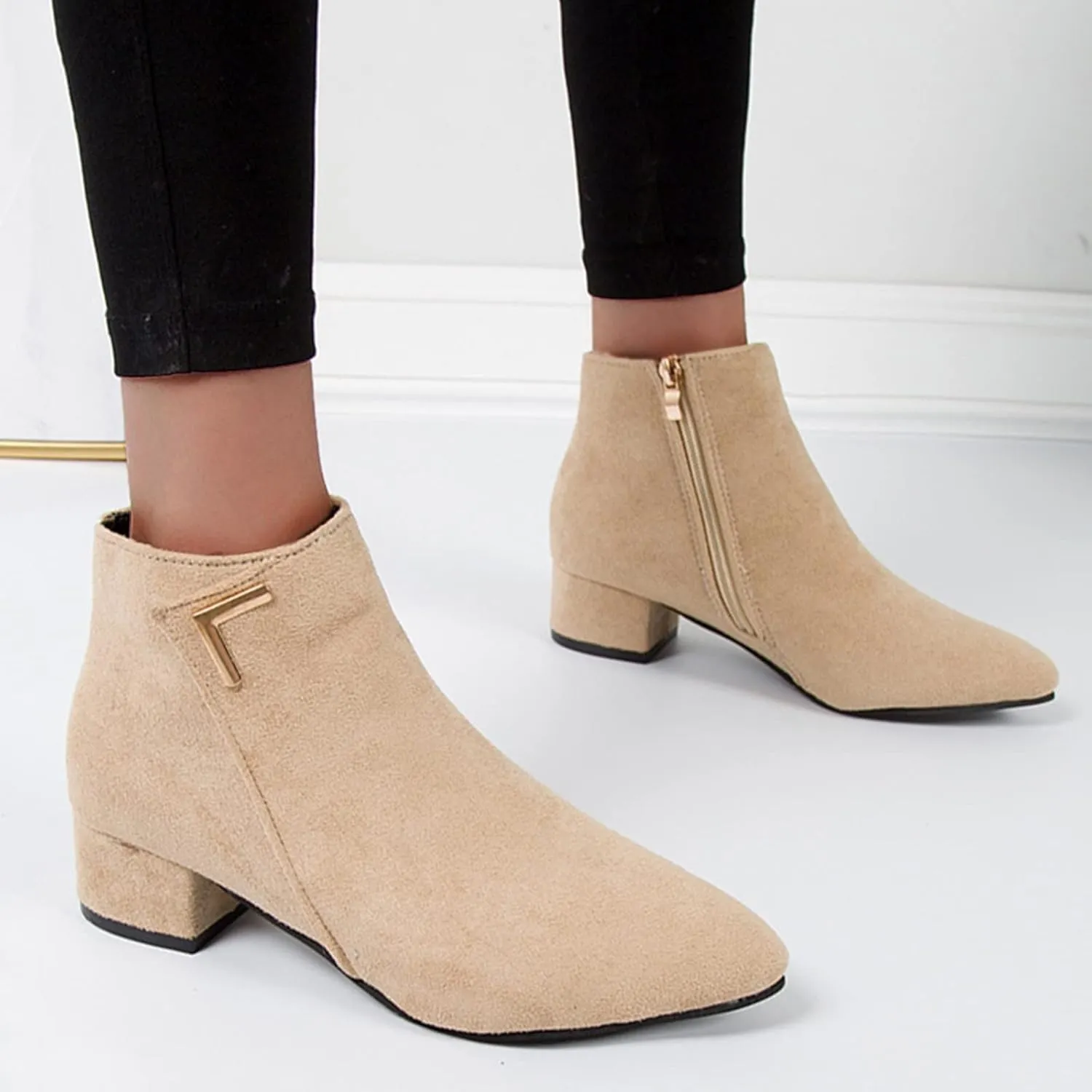 Womens Boots Fashion Suede Fur Lined Thermal Boots for Women Exquisite Square Heels Side Zipper Ankle Boots