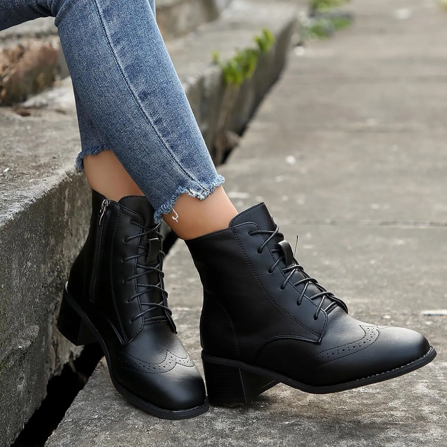 Women's Combat Boots Fashion Side Zipper Lace up Ankle Booties Chunky Heel Thick-Soled Mid Calf Shoes Work Boot
