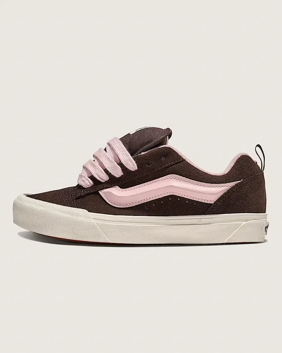 Women's Vans Knu Skool Sneakers  Retro Style with a Modern Twist