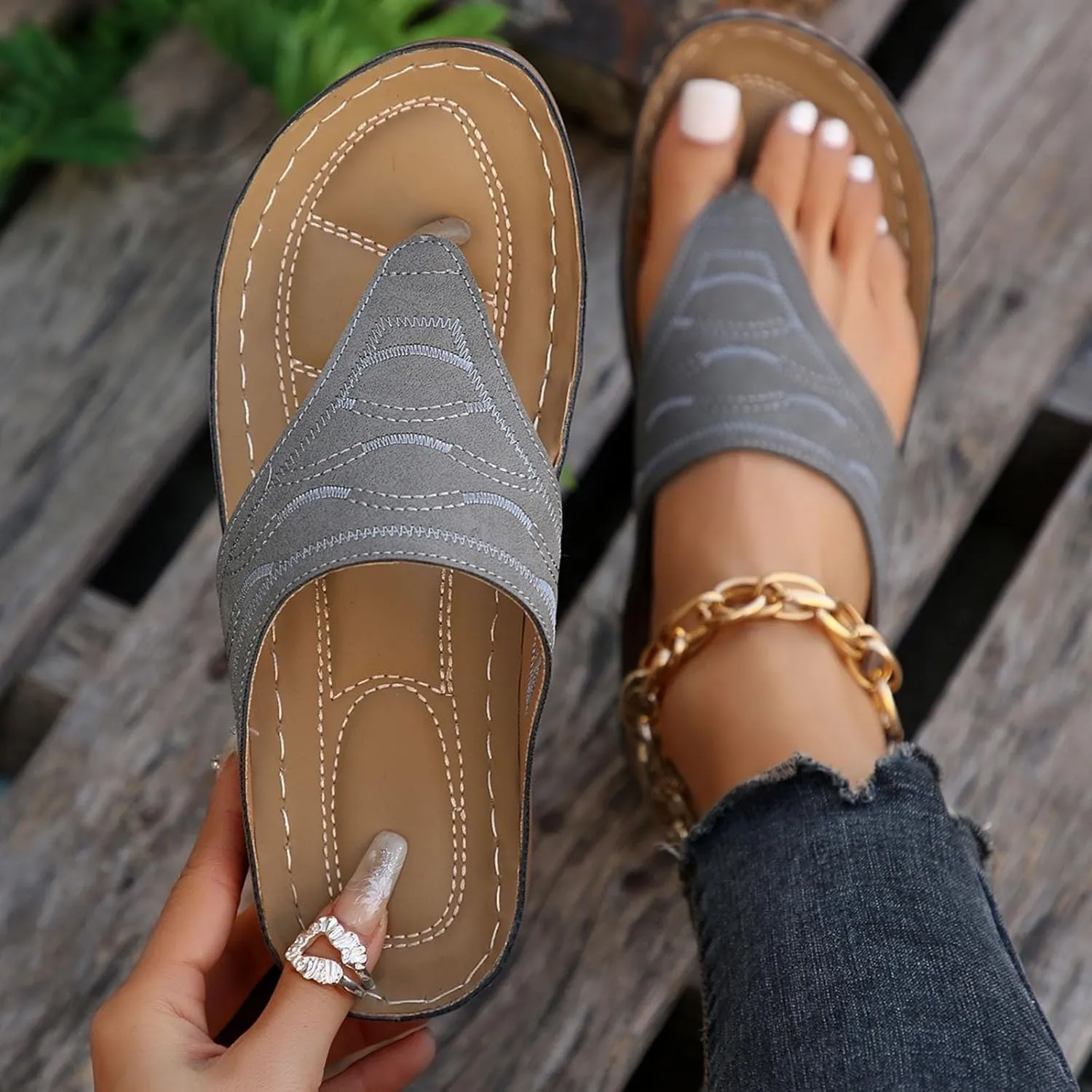 ZSpzx Wedge Sandals For Women 2025,Support Arch Cushion Slippers Non-Slip Fashion Flops Flip Party Dance Dress Breathable Footwear Walking Leather Vacation Comfortable Orthopedic Daily Wear